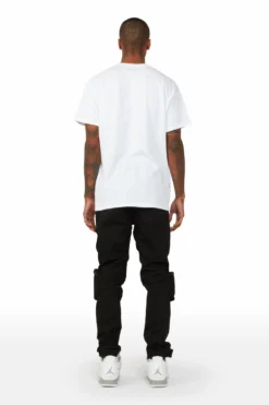 Cain Black Cargo Pants -The Fresh Brand Shop 004 d6709ad2 dc15 4e13 986c 5f5e0c62e991 scaled
