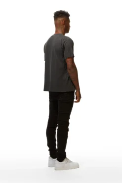 XXVI Black Oversized Graphic T-Shirt -The Fresh Brand Shop 22 MON AUG22 RSOBLKLBL0782 scaled